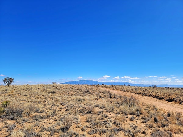 Off-grid land in Rio Rancho